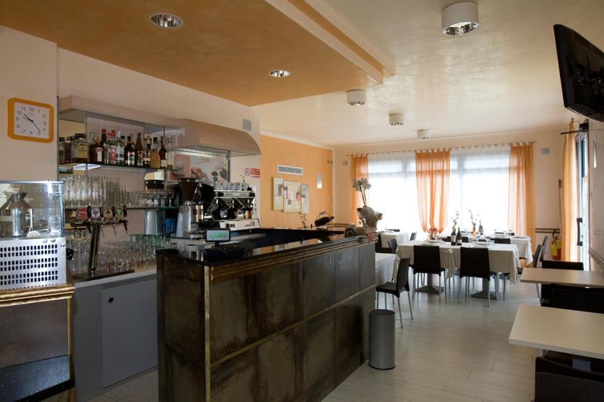 Hotel Ristorante Klaus Porto Tolle Exterior foto